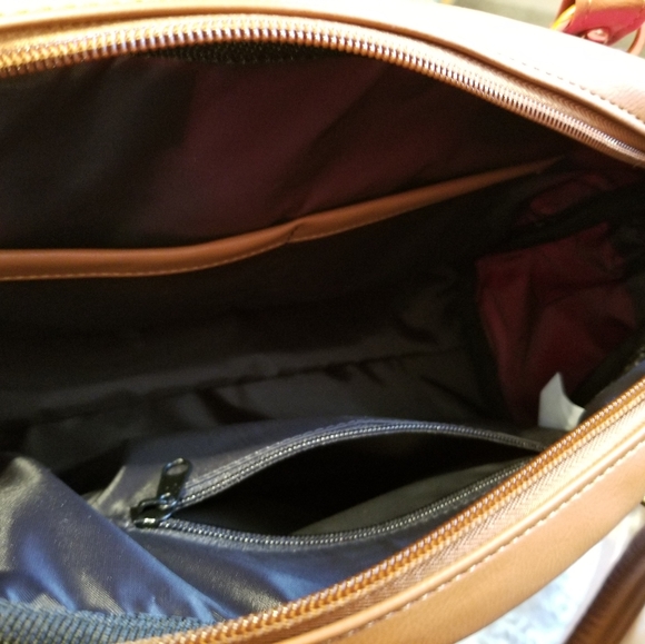 CLUTCH - Picture 3 of 3